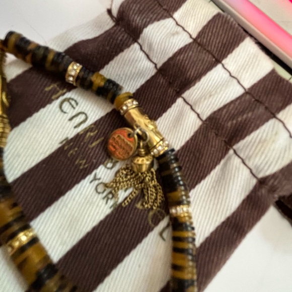 *RARE*Henri Bendel Lucite Bracelet-High Quality - Picture 3 of 10